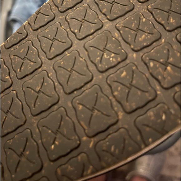 TWISTED X GIRLS' LEOPARD PRINT CASUAL SHOES - MOC TOE - Picture 13 of 16